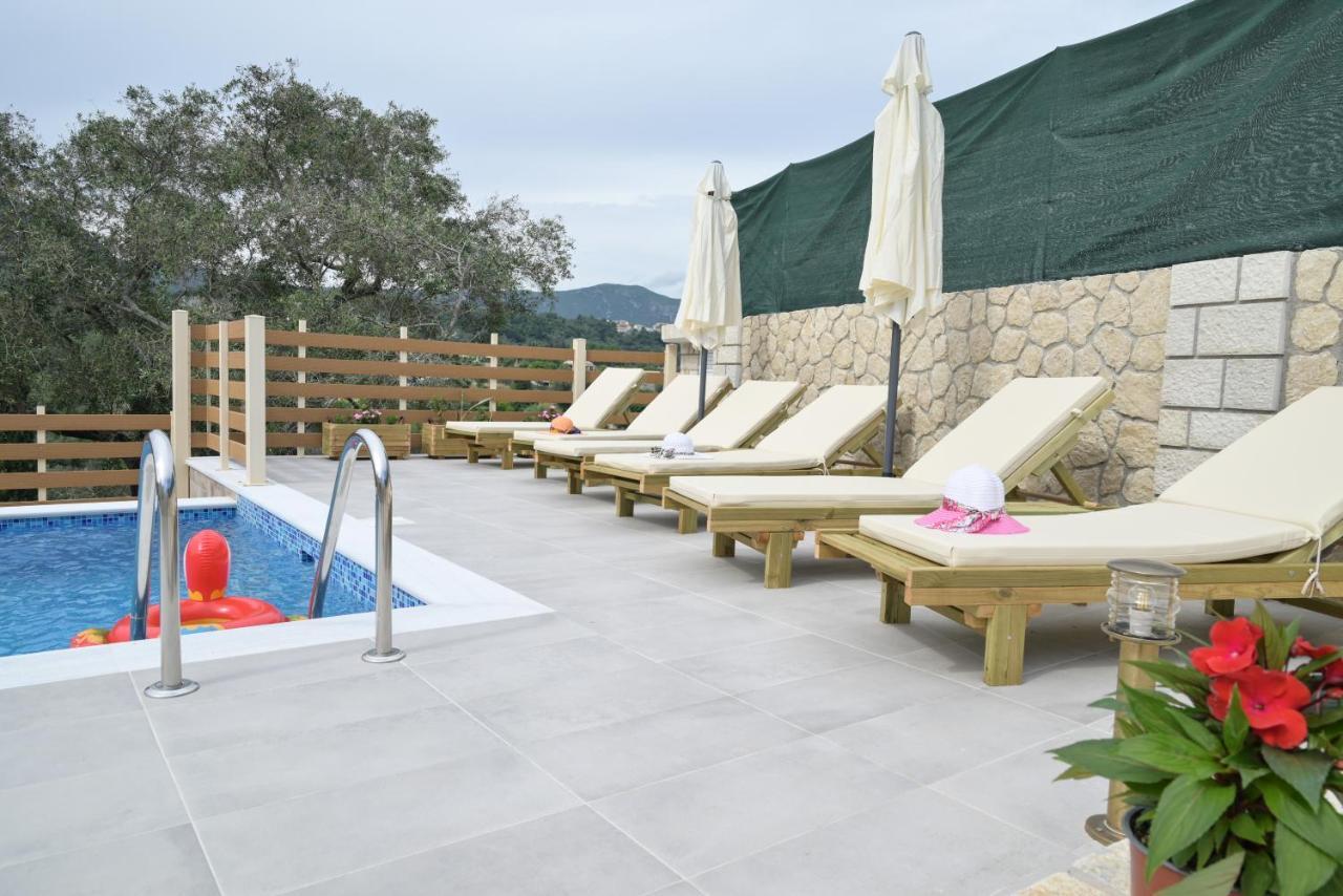 ליאפאדס Villa Michalis מראה חיצוני תמונה